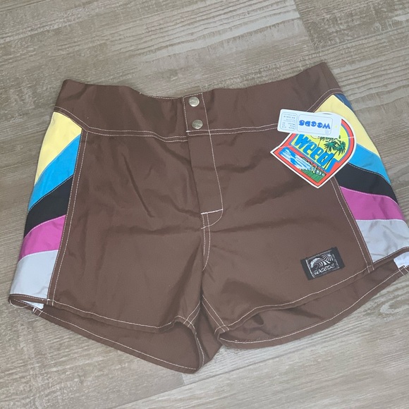 Vintage Weeds board shorts with tags. - Picture 2 of 2